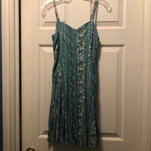 Summer sleeveless dress
